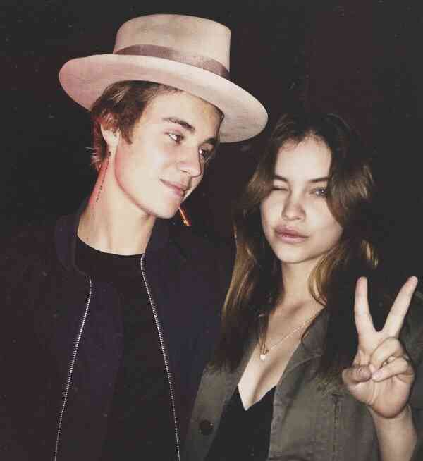 su Justin Bieber i Selena Gomez izlazi iz 2011
