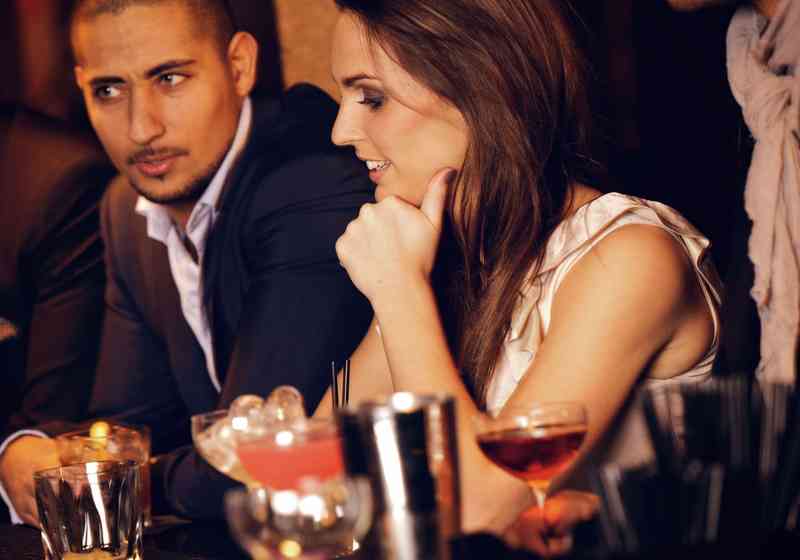 Online dating første date oppfølging