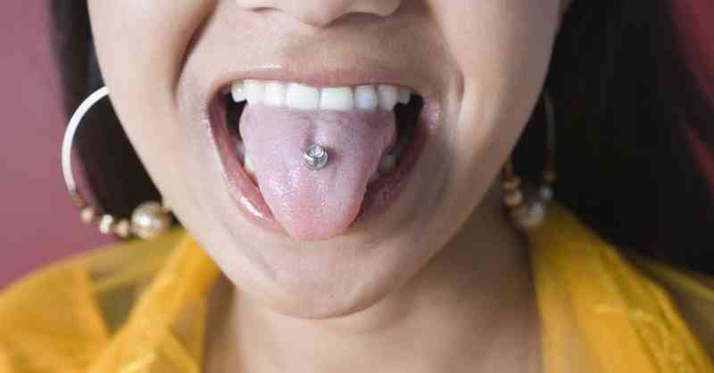 Kvinder intim piercing skamlæbe piercing